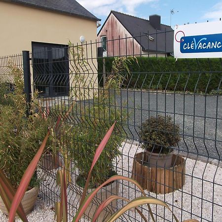 Le Logis Des Grenouilles- Gites Lamballe Exteriör bild