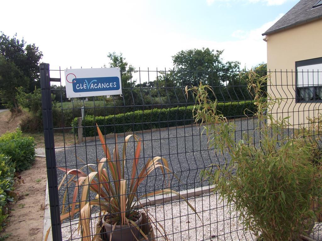 Le Logis Des Grenouilles- Gites Lamballe Exteriör bild